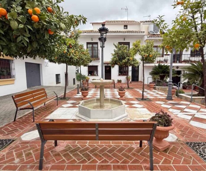 Fascinantni Benalmádena: Marine, planine i kultura