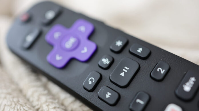 Kako programirati Roku daljinski upravljač za glasovno upravljanje televizorom koji nije Roku