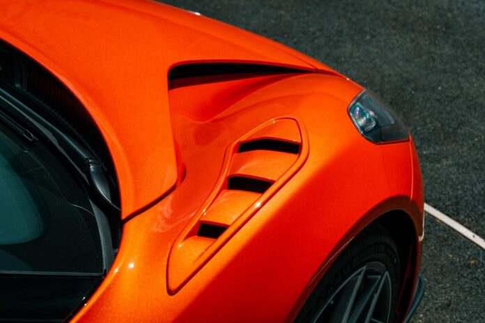 Lotus Emira 420 Sport u vožnji: Brz, i ide brzo?