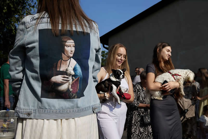 Umjetnost savršenog trenutka: 30 uličnih fotografija snimljenih u točno pravom trenutku - 19