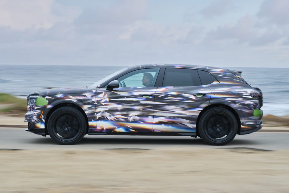 2028 Bentley Torcal Prototip Vožnja: Novo Električno Doba - 2