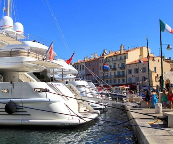 Iznajmljivanje superjahte na Francuskoj rivijeri: St Tropez, Cannes, Monaco ili Nice?