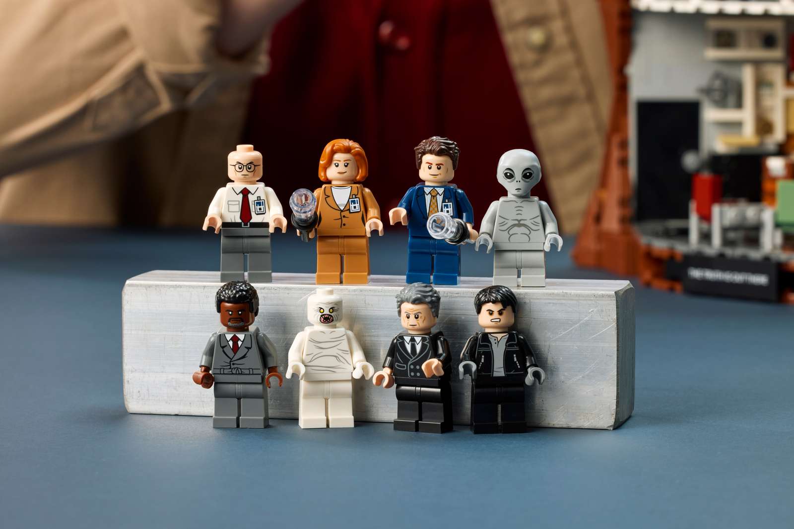 Lego je upravo objavio svoj prvi set 'The X-Files', potpun s minifigurama Muldera i Scully - 2 Lego je upravo objavio svoj prvi set 'The X-Files', potpun s minifigurama Muldera i Scully - 2