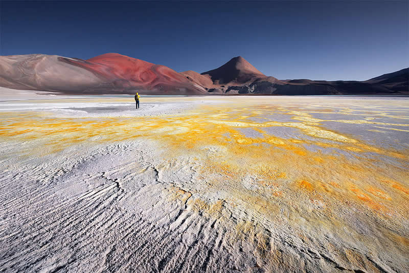 Sol i tišina: 28 nadzemaljskih pogleda na pustinju Atacama autora Karola Nienartowicza - 19