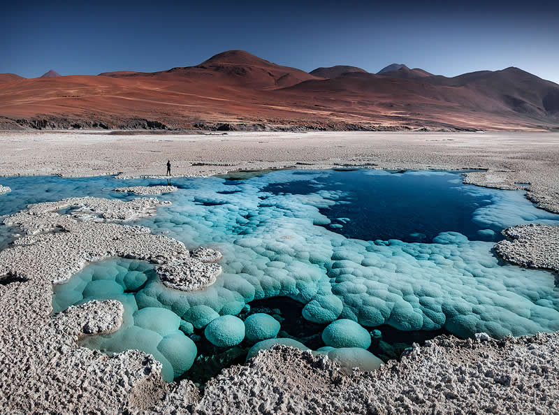 Sol i tišina: 28 nadzemaljskih pogleda na pustinju Atacama autora Karola Nienartowicza - 23