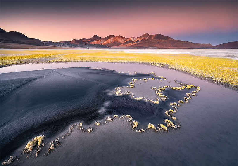 Sol i tišina: 28 nadzemaljskih pogleda na pustinju Atacama autora Karola Nienartowicza - 10