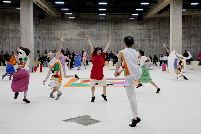 issey miyake turns matisse cut-outs into clothing and choreography at tate modern - 1