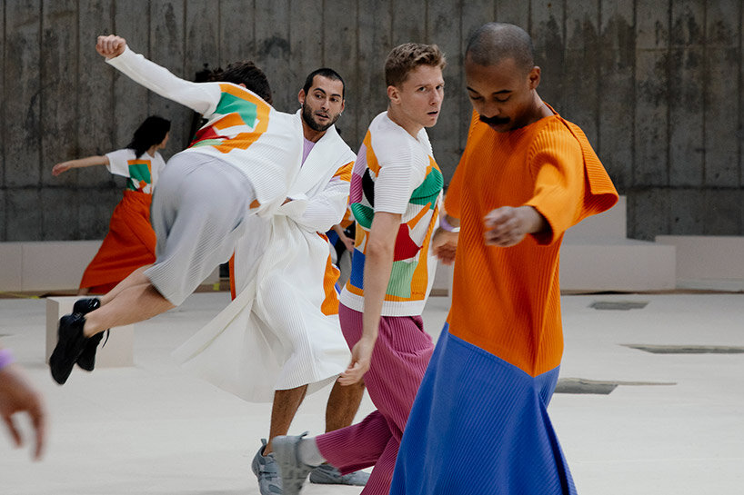 issey miyake turns matisse cut-outs into clothing and choreography at tate modern - 5