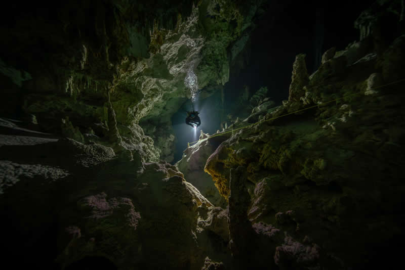 Ove nagrađivane fotografije oceana su prekrasne, uznemirujuće i nemoguće zaboraviti - 9