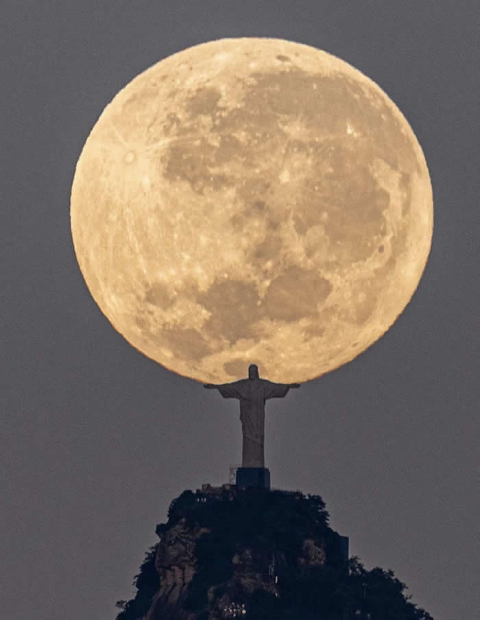 Umjetnost Susreće Stvarnost: 35 Neobičnih Fotografija Koje Izgledaju Kao Da Pripadaju u Modernu Umjetničku Galeriju - 25 Umjetnost Susreće Stvarnost: 35 Neobičnih Fotografija Koje Izgledaju Kao Da Pripadaju u Modernu Umjetničku Galeriju - 25