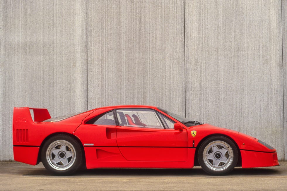 Ezra Dyer: Dopustite mi da vam ispričam o Ferrariju F40 mog (prijatelja) - 2