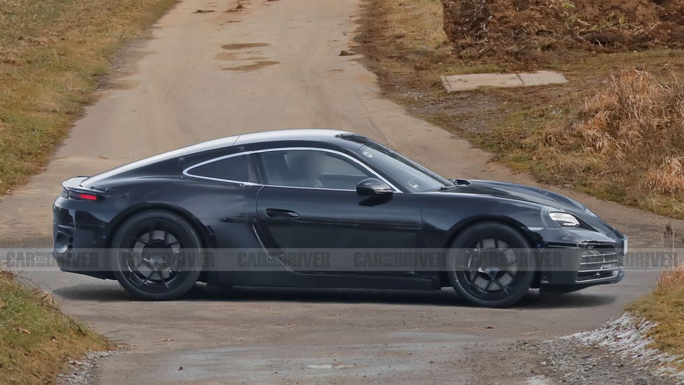 Porscheova budućnost uključuje više jedinstvenih primjeraka i moguće novi superautomobil - 3