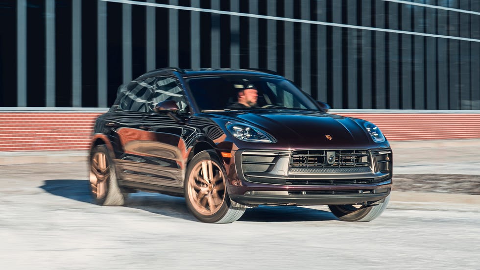 Porscheova budućnost uključuje više jedinstvenih primjeraka i moguće novi superautomobil - 2