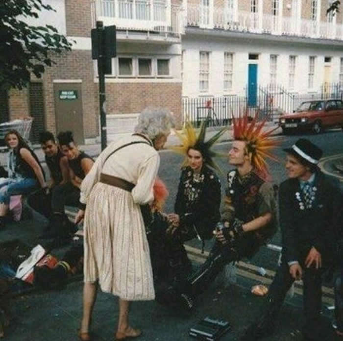 Povratak boja: 45 rijetkih arhivskih fotografija koje pokazuju kako je izgledao život prije 30-100 godina - 31