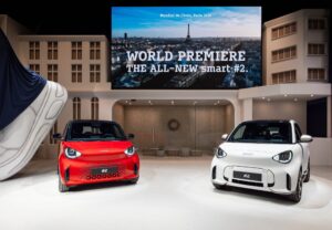 smart predstavlja #2 dvosjedni električni automobil na Pariškom sajmu automobila