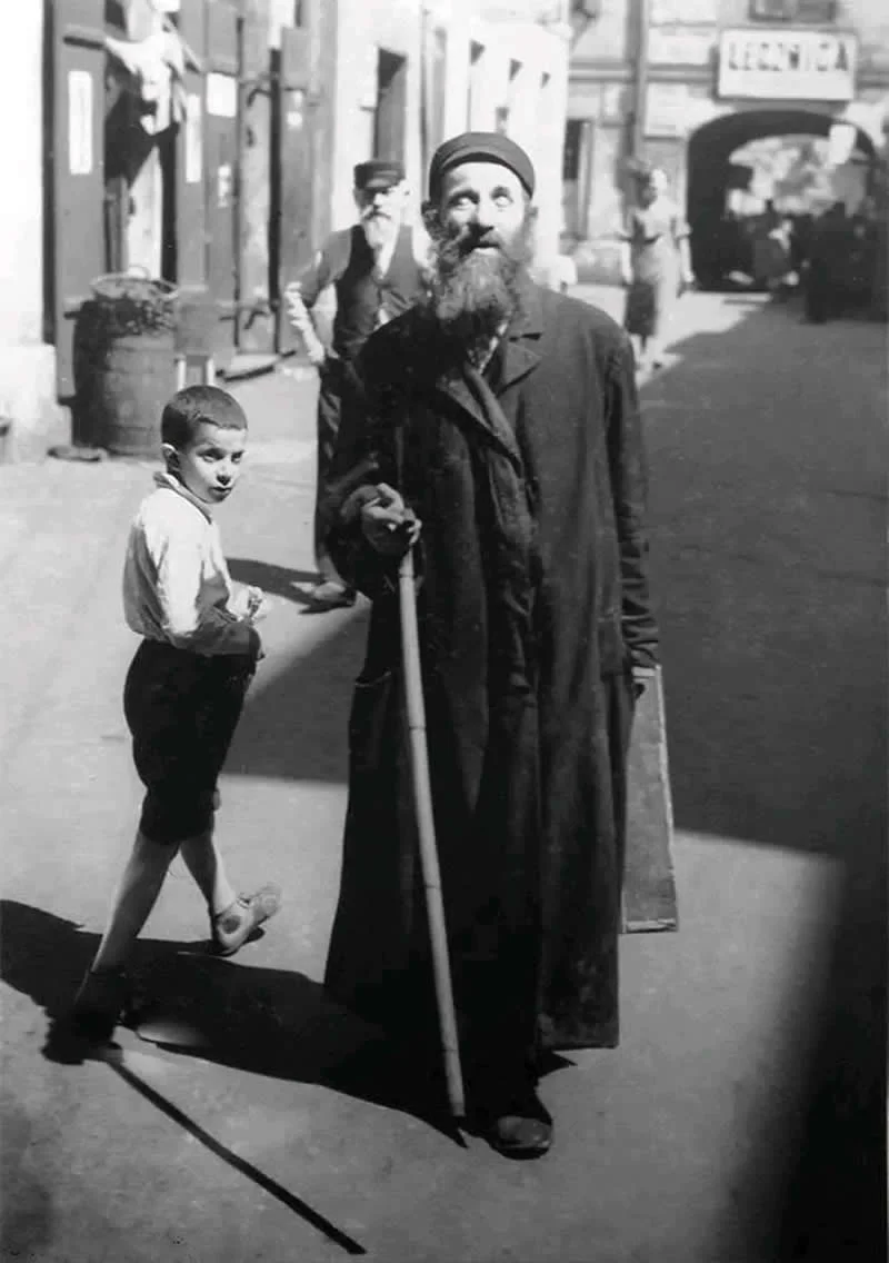Willem van de Poll: Majstor fotografije koji je zabilježio svijet u promjenama - 17 Willem van de Poll: Majstor fotografije koji je zabilježio svijet u promjenama - 17
